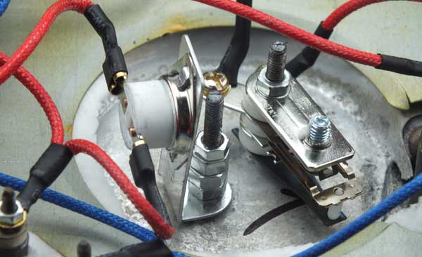 電熱鍋-過熱保護 電熱鍋-過熱保護