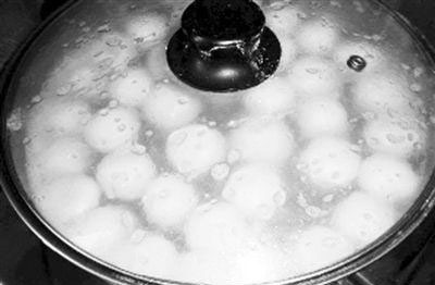 電熱鍋湯圓 電熱鍋湯圓