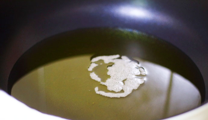 電熱鍋炸元宵 電熱鍋炸元宵